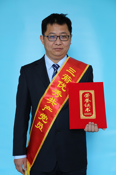 李胜杰